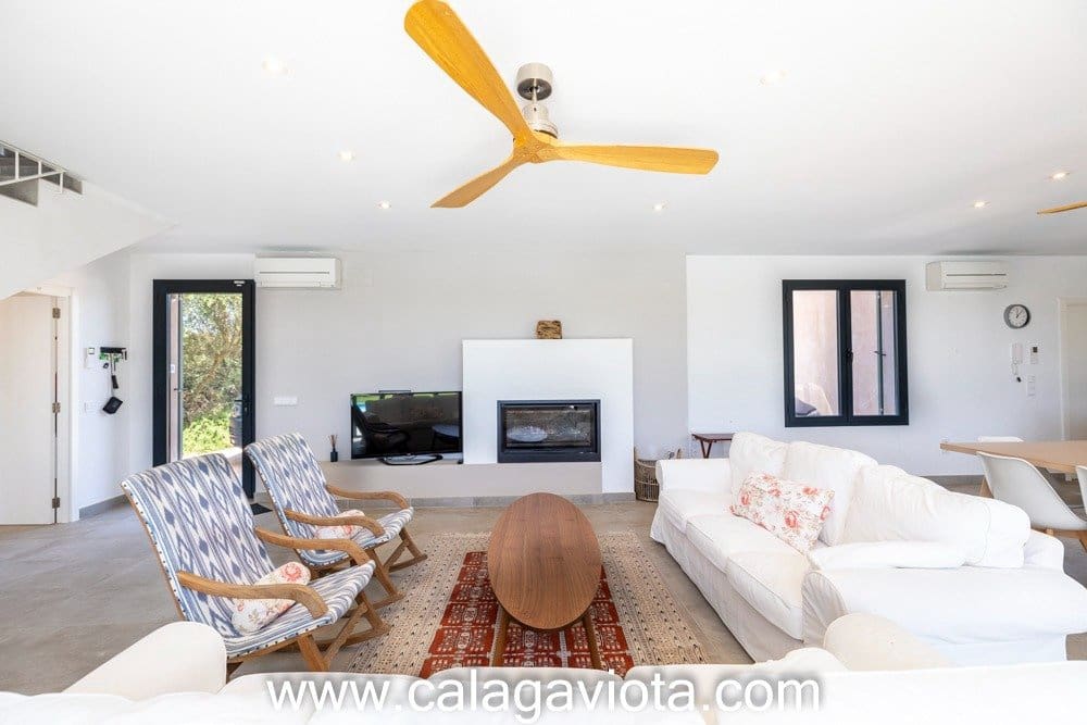 4 camera da letto Villa da affittare in Ses Salines con piscina - 3.850 € (Rif: 7168205)