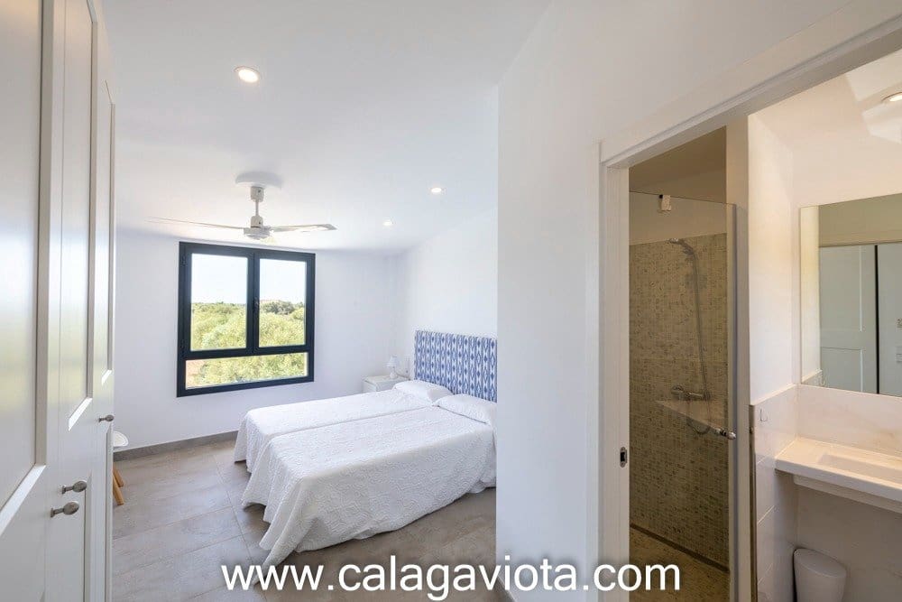 4 camera da letto Villa da affittare in Ses Salines con piscina - 3.850 € (Rif: 7168205)