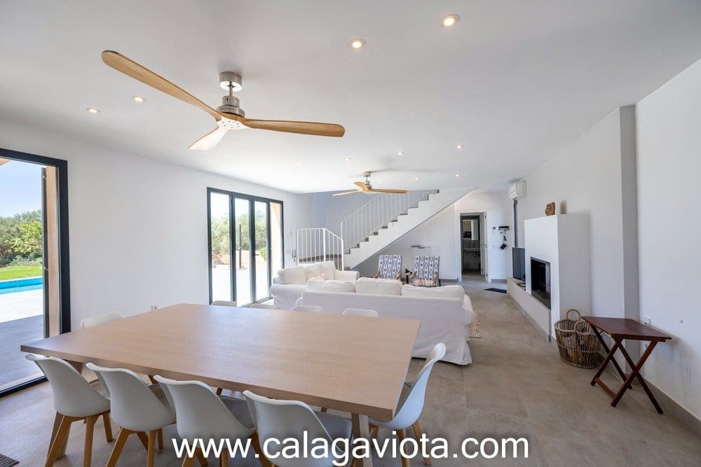 4 camera da letto Villa da affittare in Ses Salines con piscina - 3.850 € (Rif: 7168205)