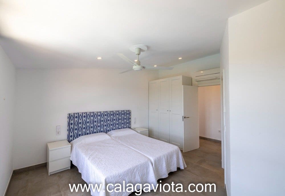 4 camera da letto Villa da affittare in Ses Salines con piscina - 3.850 € (Rif: 7168205)