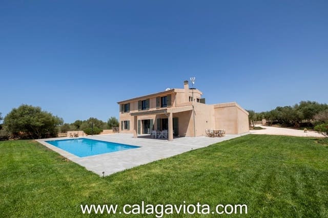 4 bedroom Villa for rent in Ses Salines with pool - € 3,850 (Ref: 7168205)