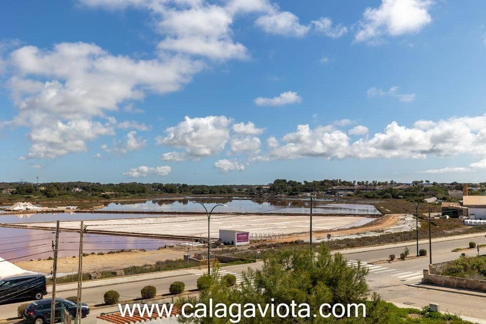 3 bedroom Flat for sale in Colonia de Sant Jordi - € 485,000 (Ref: 7502733)