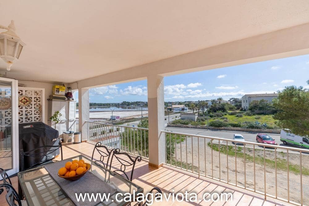 3 bedroom Flat for sale in Colonia de Sant Jordi - € 485,000 (Ref: 7502733)