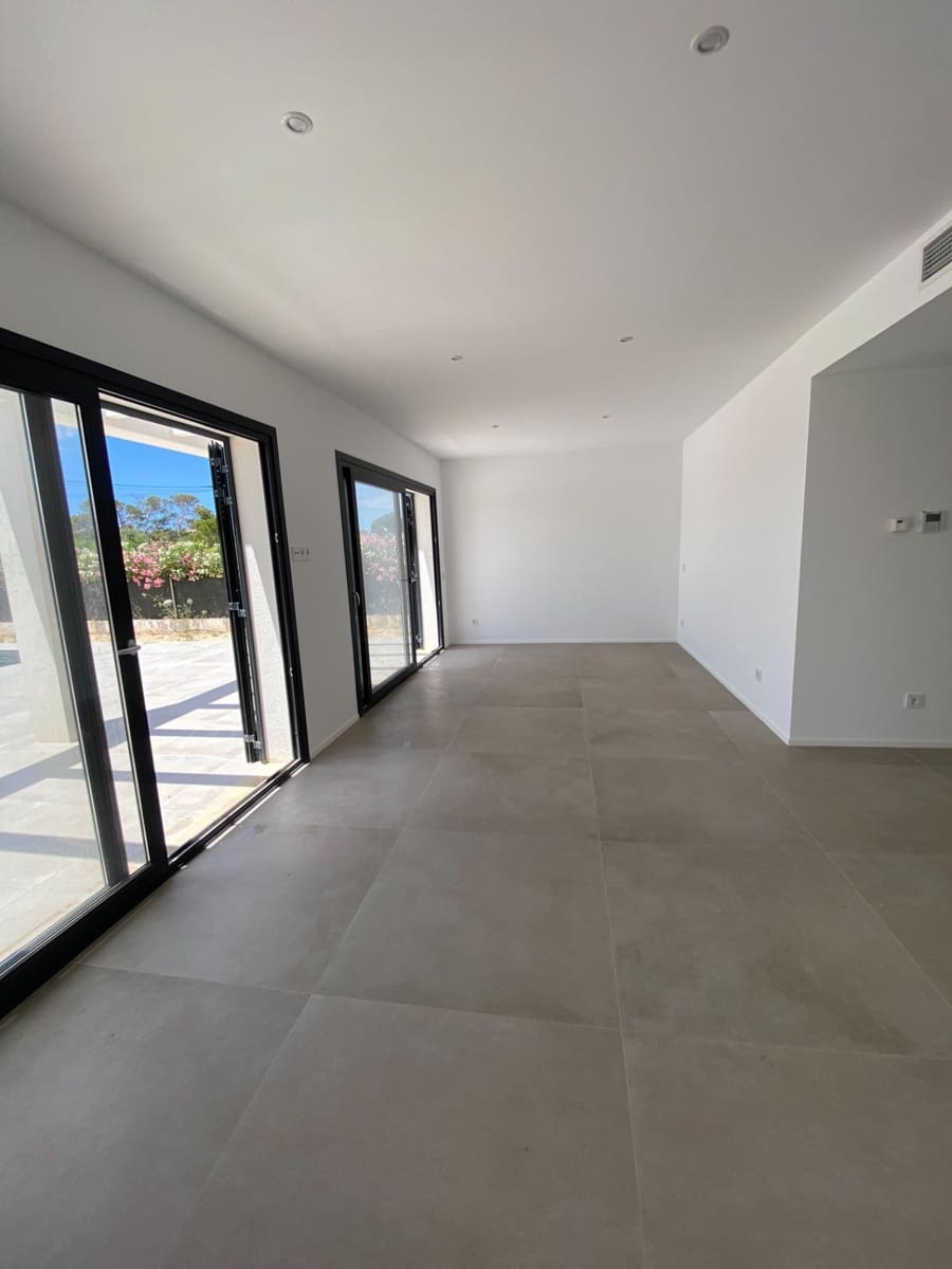 3 soveværelse Villa til salg i Cala Pi med swimmingpool - € 940.000 (Ref: 7639294)