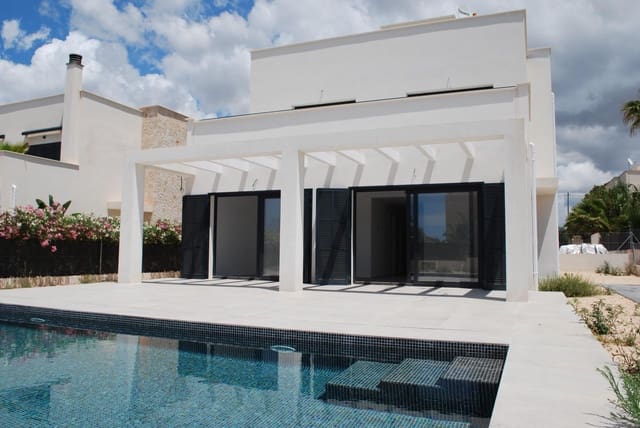 3 soveværelse Villa til salg i Cala Pi, Llucmajor med swimmingpool - € 940.000 (Ref: 7639294)