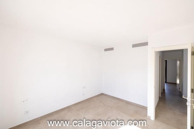 3 slaapkamer Rijtjeshuis te koop in Colonia de Sant Jordi, Ses Salines met zwembad garage - € 640.000 (Ref: 7782522)