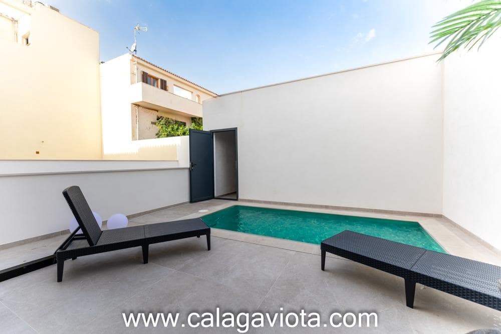 2 soveværelse Rækkehus til salg i Colonia de Sant Jordi med swimmingpool garage - € 660.000 (Ref: 7782523)