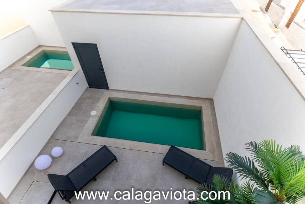 2 soveværelse Rækkehus til salg i Colonia de Sant Jordi med swimmingpool garage - € 660.000 (Ref: 7782523)