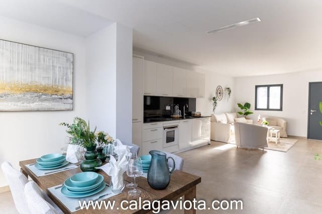 2 makuuhuone Rivitalo myytävänä paikassa Colonia de Sant Jordi, Ses Salines mukana uima-altaan 
autotalli - 660 000 € (Ref: 7782523)