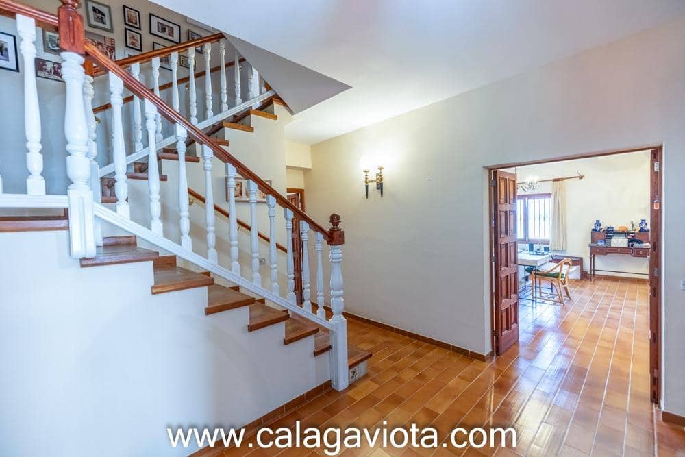 6 soveværelse Byhus til salg i Ses Salines med swimmingpool - € 2.750.000 (Ref: 8343298)