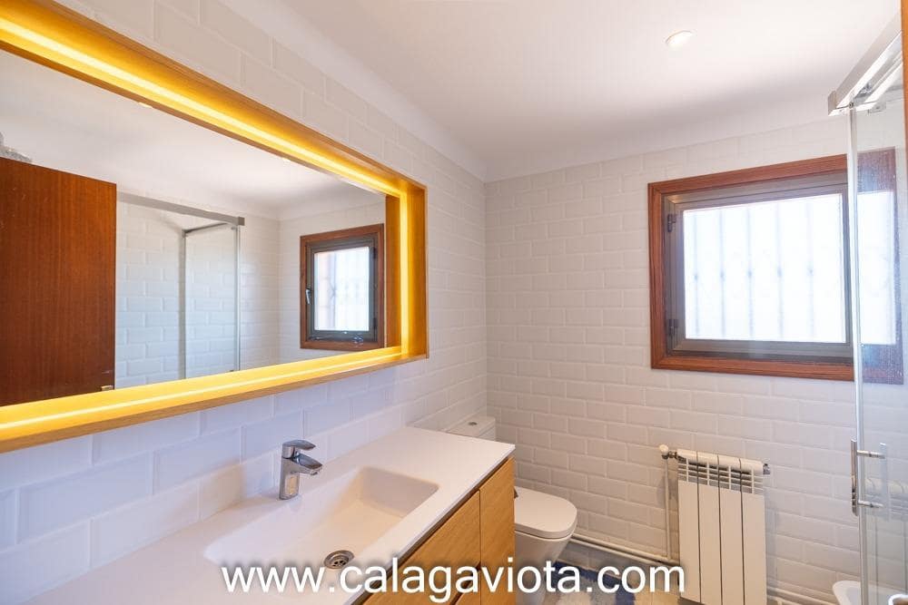 6 soveværelse Byhus til salg i Ses Salines med swimmingpool - € 2.750.000 (Ref: 8343298)