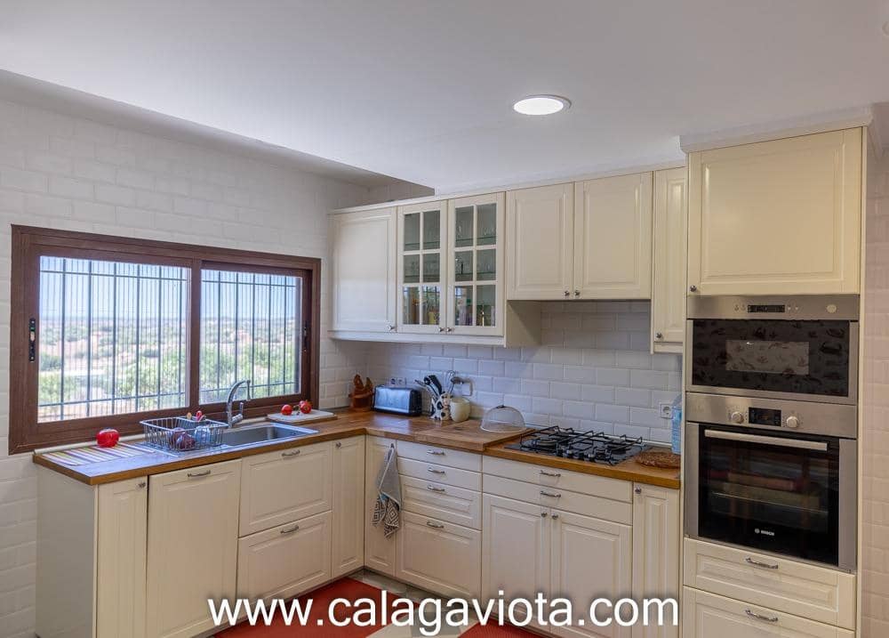 6 soveværelse Byhus til salg i Ses Salines med swimmingpool - € 2.750.000 (Ref: 8343298)