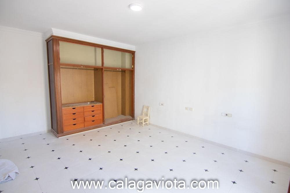 4 bedroom Flat for sale in Felanitx - € 480,000 (Ref: 8343302)