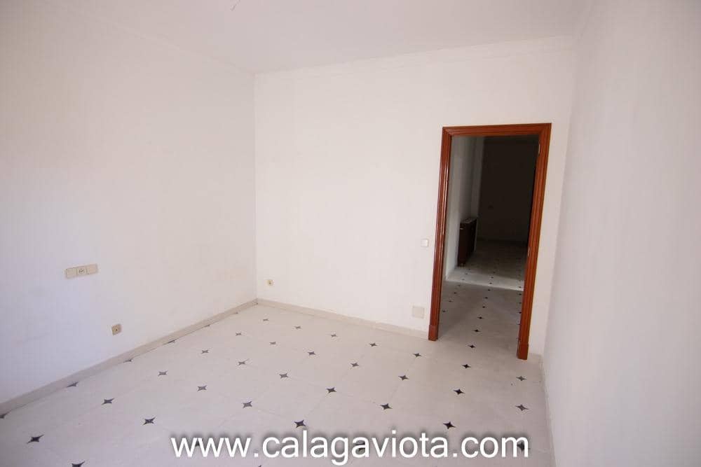 4 bedroom Flat for sale in Felanitx - € 480,000 (Ref: 8343302)