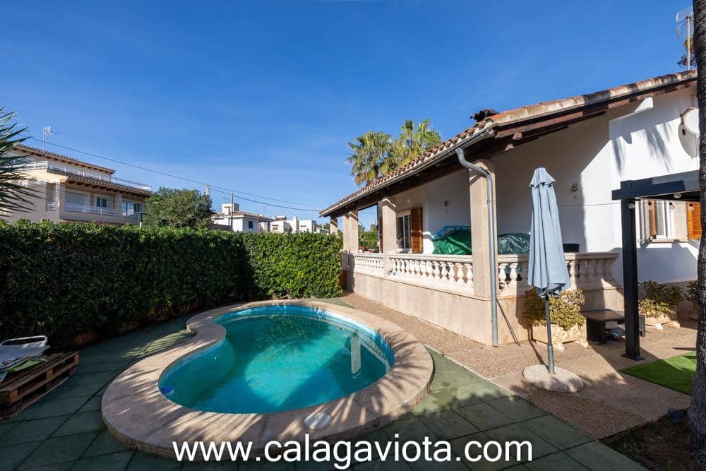 3 slaapkamer Villa te koop in Colonia de Sant Jordi met zwembad garage - € 900.000 (Ref: 8343303)