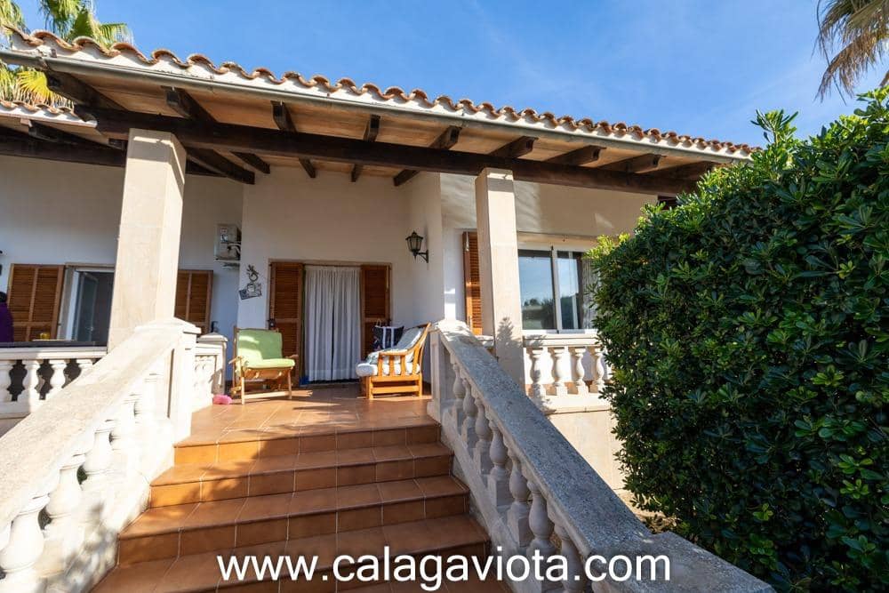 3 slaapkamer Villa te koop in Colonia de Sant Jordi met zwembad garage - € 900.000 (Ref: 8343303)
