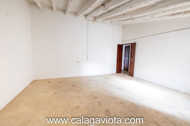 Commercieel te koop in Felanitx - € 350.000 (Ref: 8343306)