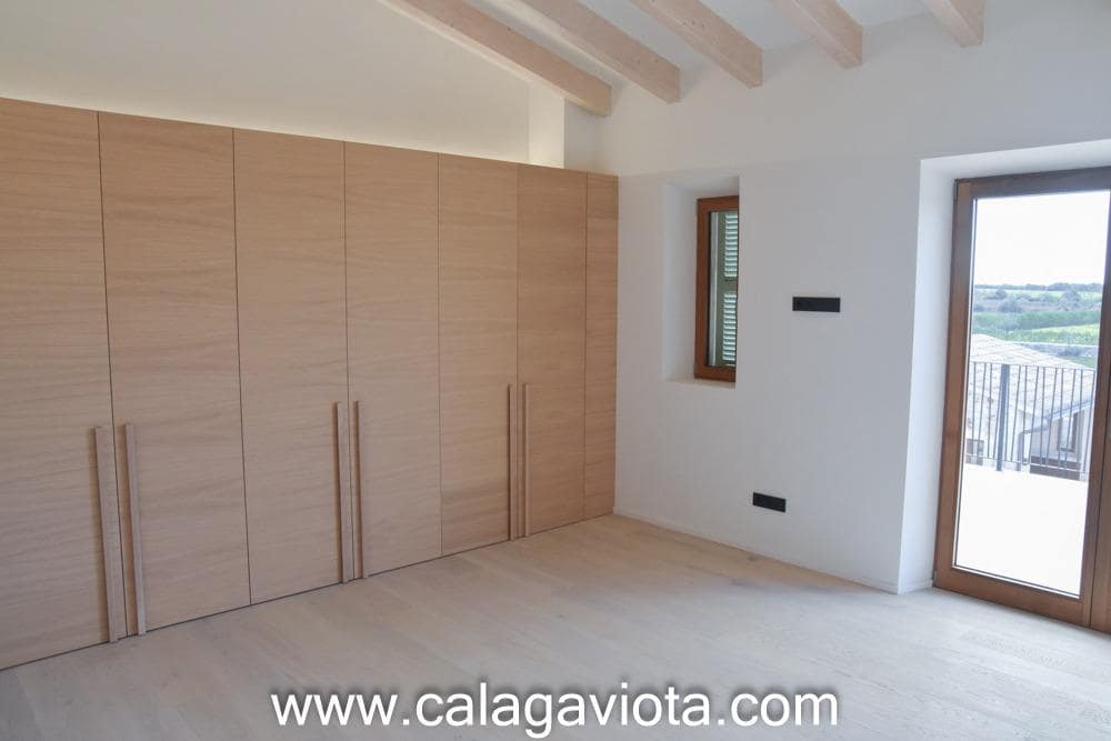 5 soveværelse Villa til salg i Es Llombards - € 2.980.000 (Ref: 8634753)