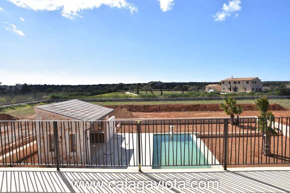 5 soveværelse Villa til salg i Es Llombards - € 2.980.000 (Ref: 8634753)