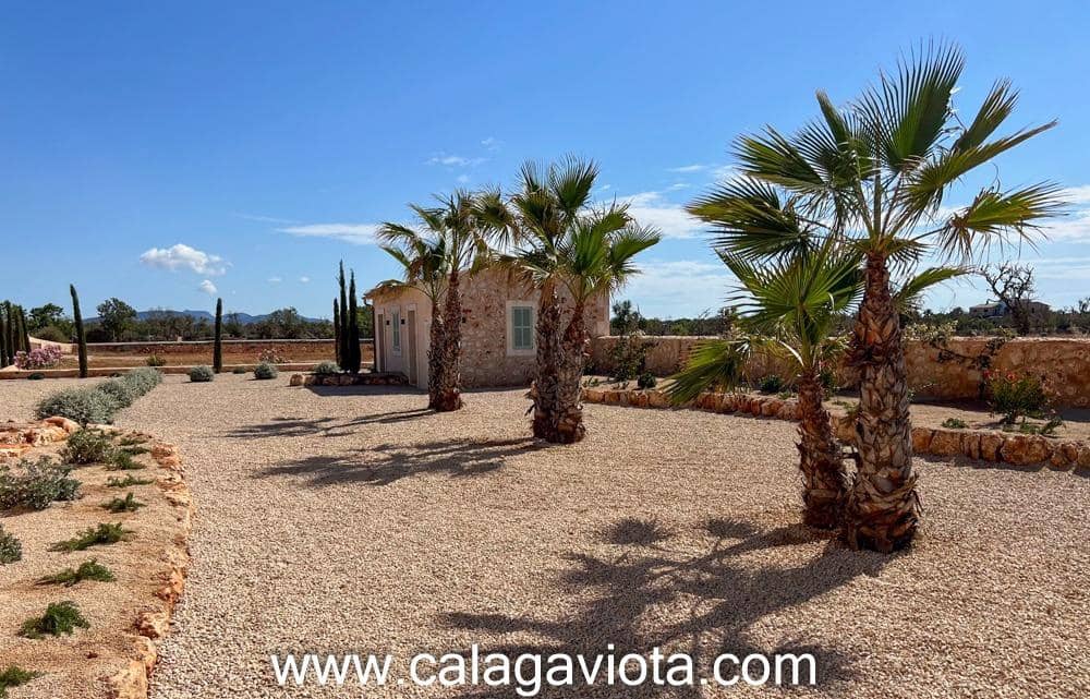 5 soveværelse Villa til salg i Es Llombards - € 2.980.000 (Ref: 8634753)