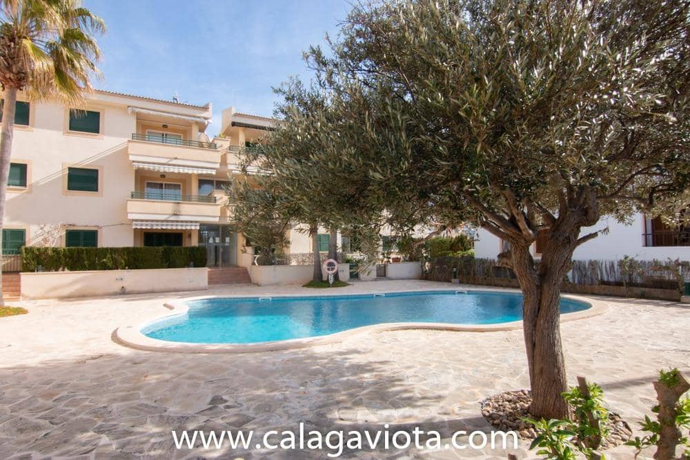 3 sypialnia Mieszkanie na sprzedaż w Colonia de Sant Jordi z basenem - 560 000 € (Ref: 8652371)