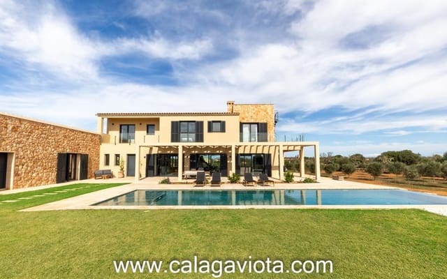 5 soverom Villa til salgs i Ses Salines med svømmebasseng - € 3 250 000 (Ref: 8652373)