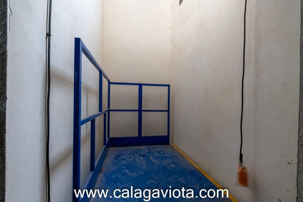 5 bedroom Villa for sale in Ses Salines with pool - € 3,250,000 (Ref: 8652373)