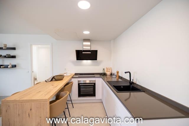 2 makuuhuone Kattohuoneisto myytävänä paikassa Sa Rapita / La Rapita, Campos mukana uima-altaan - 748 000 € (Ref: 8706125)