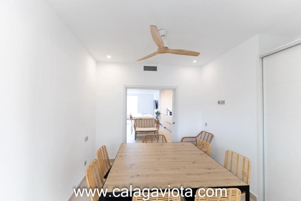 3 sypialnia Mieszkanie na sprzedaż w Ses Salines z basenem - 850 000 € (Ref: 8729875)