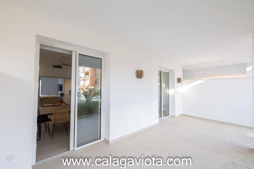 3 sypialnia Mieszkanie na sprzedaż w Ses Salines z basenem - 850 000 € (Ref: 8729875)