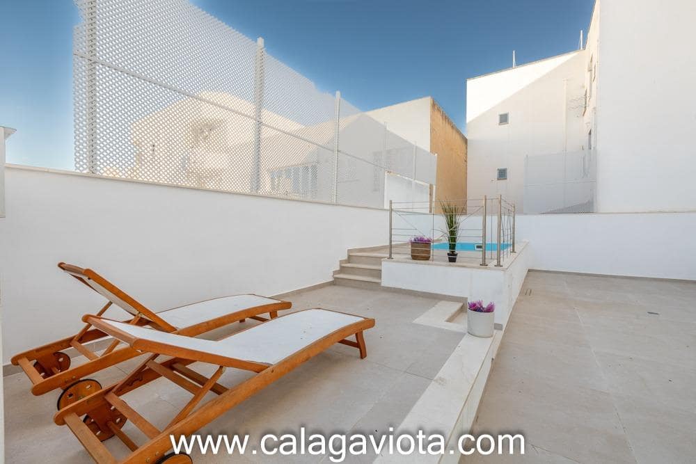 3 sypialnia Mieszkanie na sprzedaż w Ses Salines z basenem - 850 000 € (Ref: 8729875)