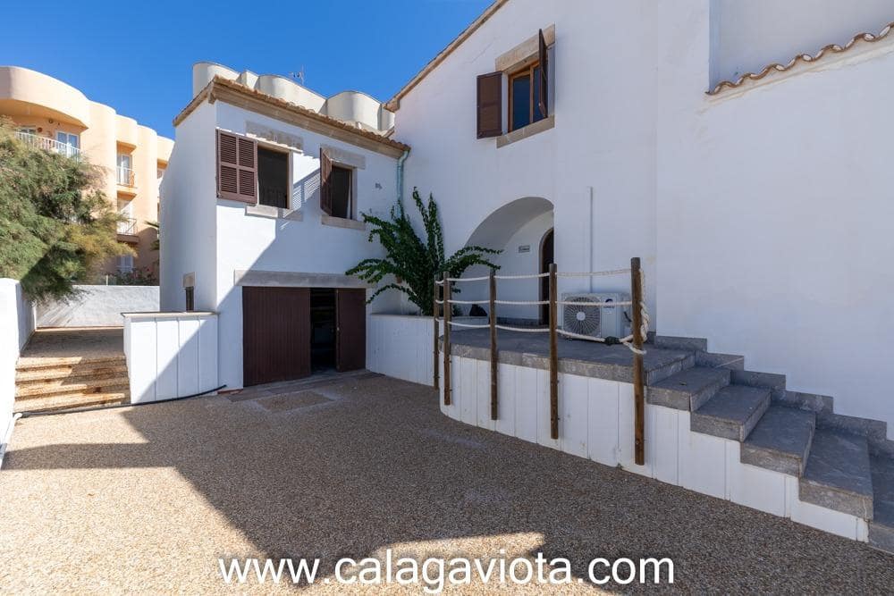 4 soveværelse Rækkehus til salg i Ses Salines - € 2.350.000 (Ref: 8738030)