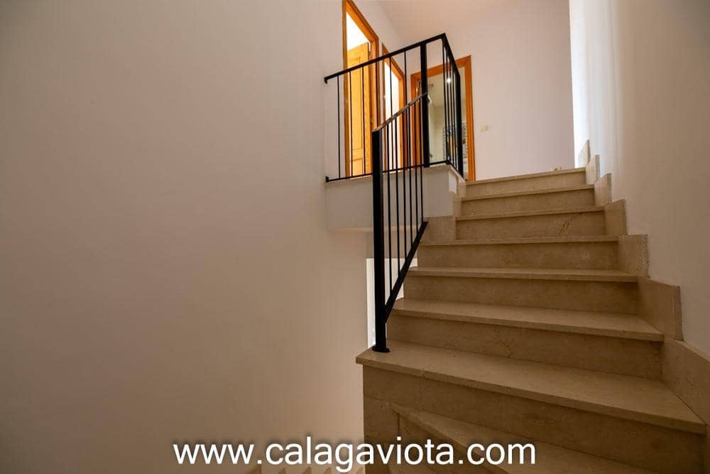 4 bedroom Terraced Villa for sale in Ses Salines with garage - € 585,000 (Ref: 8789580)