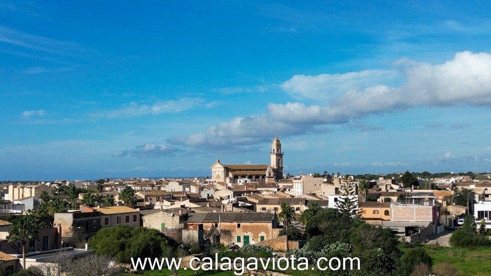 Grond te koop in Ses Salines - € 480.000 (Ref: 8894896)