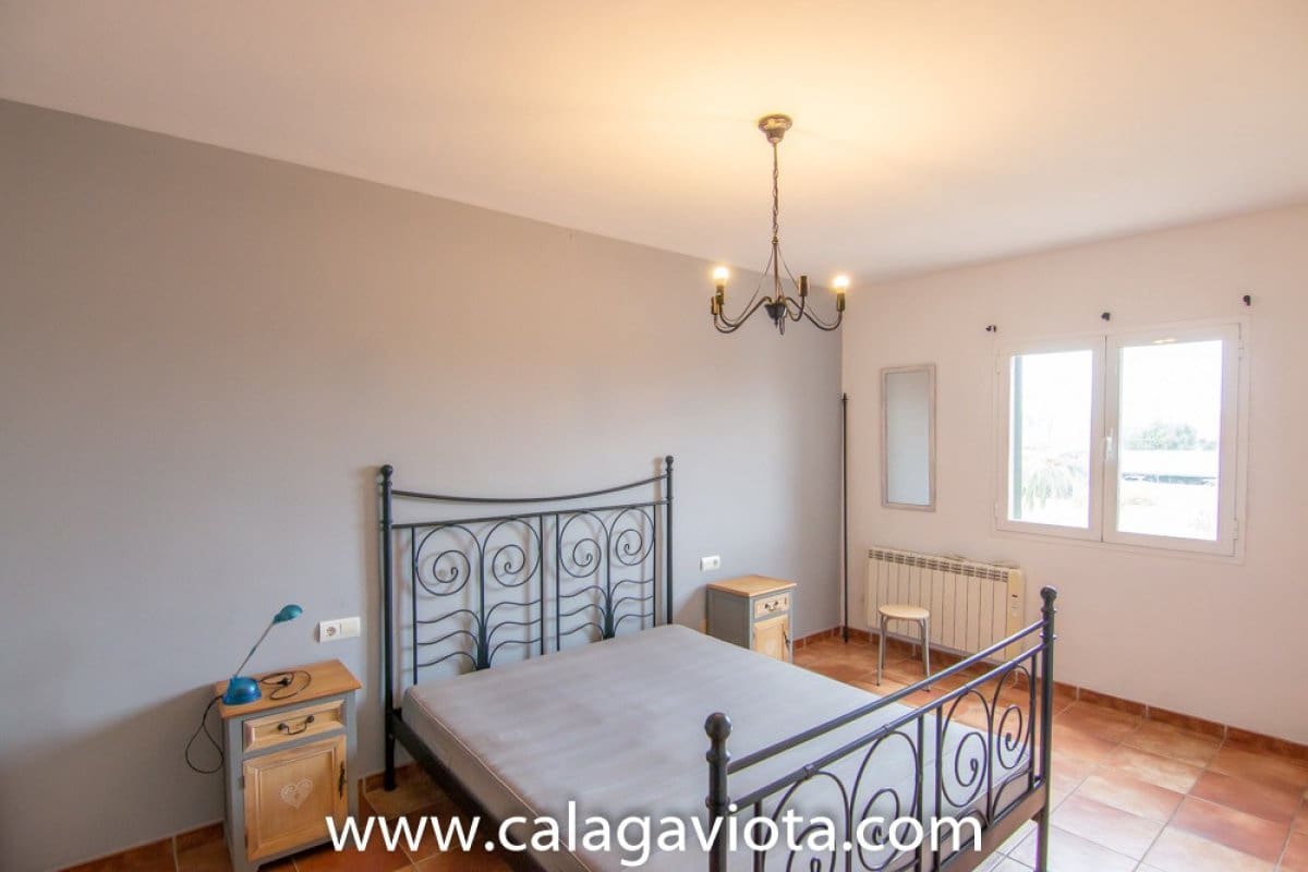 3 camera da letto Villetta a Schiera da affittare in Ses Salines - 1.600 € (Rif: 9004880)