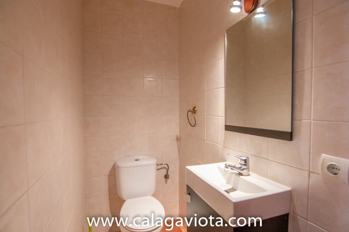 3 camera da letto Villetta a Schiera da affittare in Ses Salines - 1.600 € (Rif: 9004880)