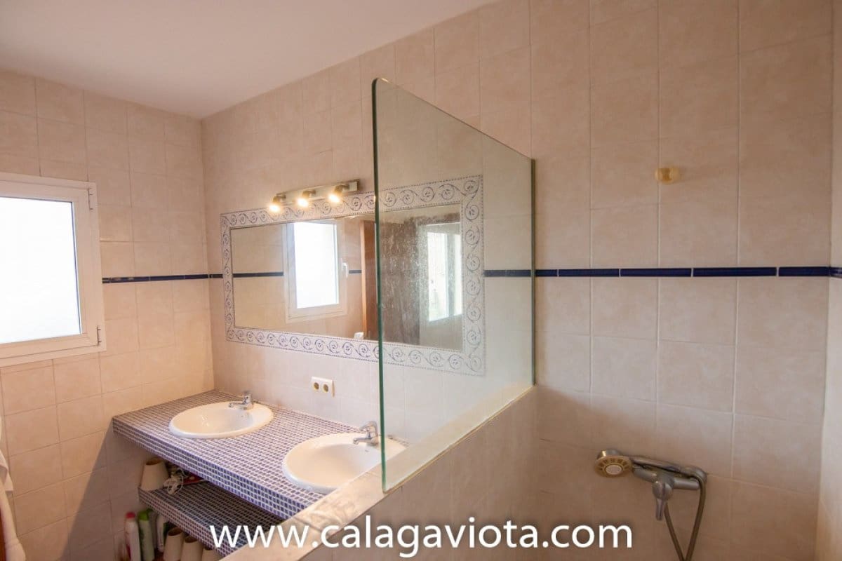 3 camera da letto Villetta a Schiera da affittare in Ses Salines - 1.600 € (Rif: 9004880)