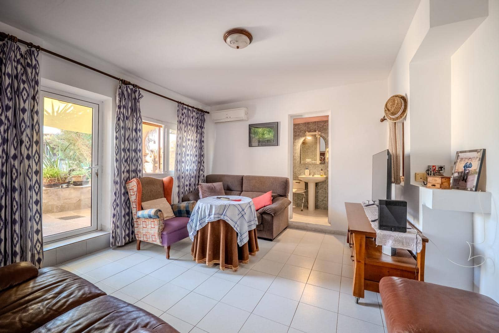 4 soveværelse Byhus til salg i Ses Salines - € 495.000 (Ref: 9141629)