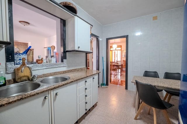 4 soveværelse Byhus til salg i Ses Salines - € 495.000 (Ref: 9141629)