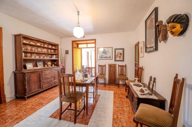 4 soveværelse Byhus til salg i Ses Salines - € 495.000 (Ref: 9141629)