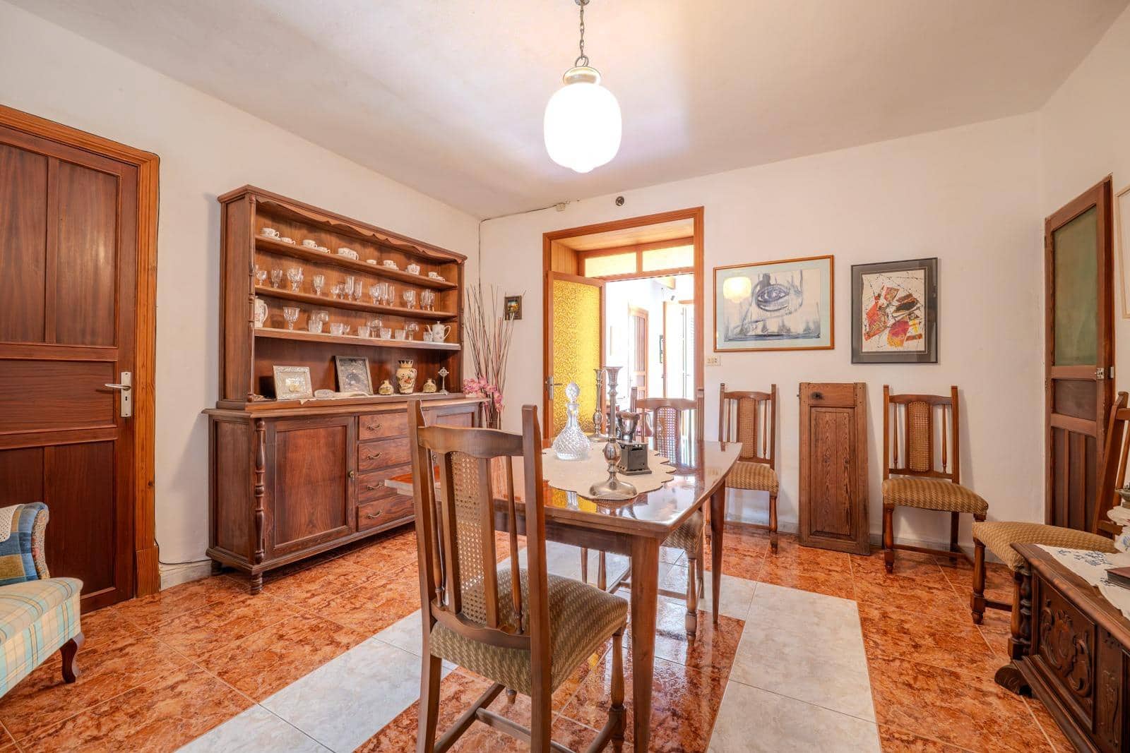 4 soveværelse Byhus til salg i Ses Salines - € 495.000 (Ref: 9141629)