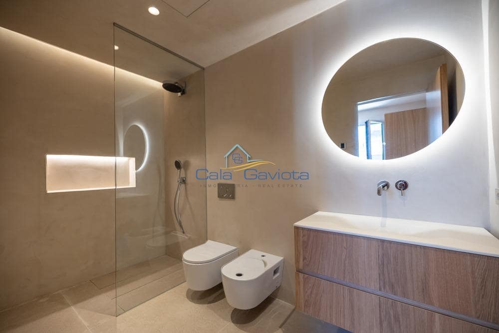 4 bedroom Townhouse for sale in Ses Salines with pool garage - € 2,550,000 (Ref: 9153997)
