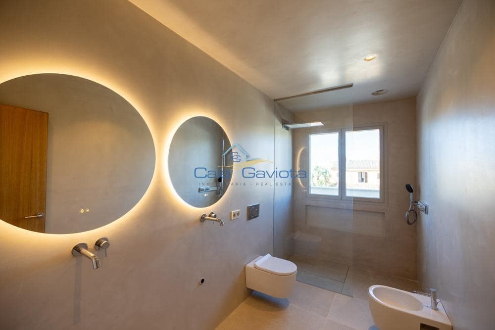 4 bedroom Townhouse for sale in Ses Salines with pool garage - € 2,550,000 (Ref: 9153997)