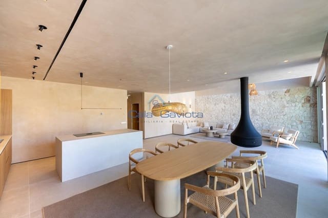 4 soveværelse Byhus til salg i Ses Salines med swimmingpool garage - € 2.550.000 (Ref: 9153997)