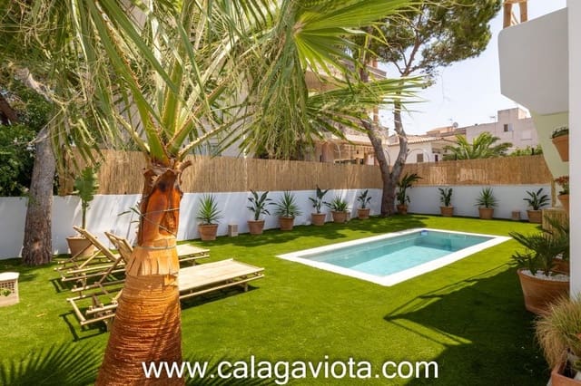 3 makuuhuone Huvila myytävänä paikassa Colonia de Sant Jordi, Ses Salines mukana uima-altaan - 1 250 000 € (Ref: 9171489)