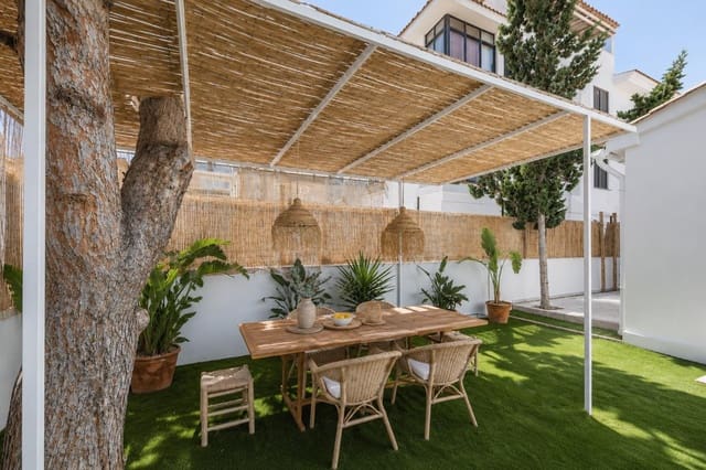 3 makuuhuone Huvila myytävänä paikassa Colonia de Sant Jordi, Ses Salines mukana uima-altaan - 1 250 000 € (Ref: 9171489)