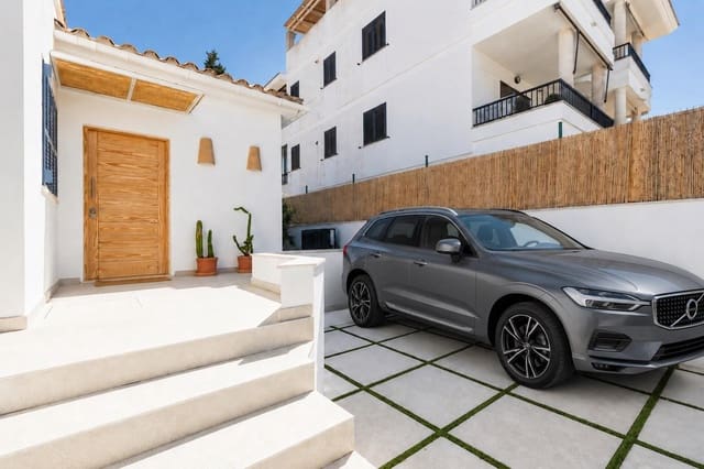 3 slaapkamer Villa te koop in Colonia de Sant Jordi, Ses Salines met zwembad - € 1.250.000 (Ref: 9171489)