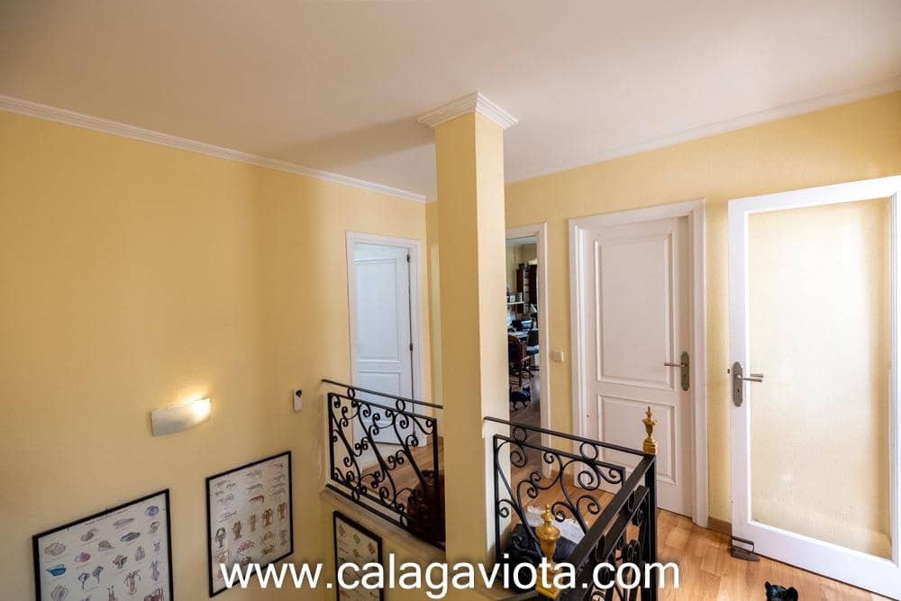 3 bedroom Semi-detached Villa for sale in Colonia de Sant Jordi - € 730,000 (Ref: 9191093)