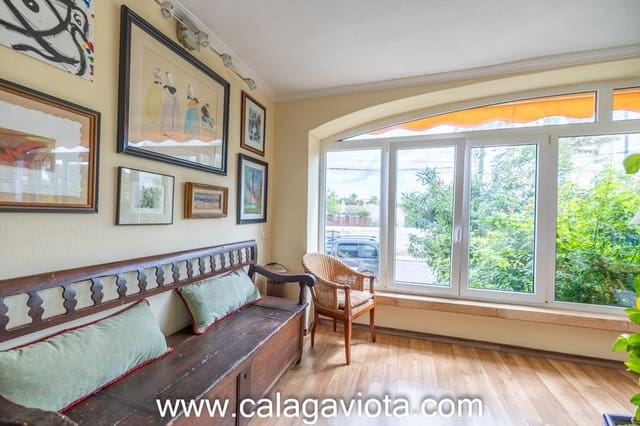 3 slaapkamer Halfvrijstaande villa te koop in Colonia de Sant Jordi, Ses Salines - € 730.000 (Ref: 9191093)