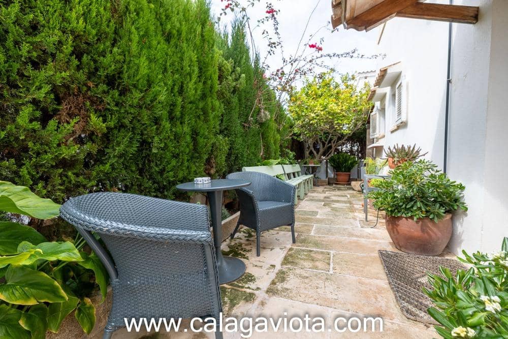 3 bedroom Semi-detached Villa for sale in Colonia de Sant Jordi - € 730,000 (Ref: 9191093)